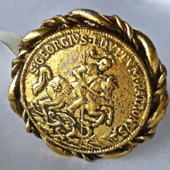 MUSEUM REPRODUCTION GOLD COIN RING WITH TWIST BASE - Picture 1 of 8